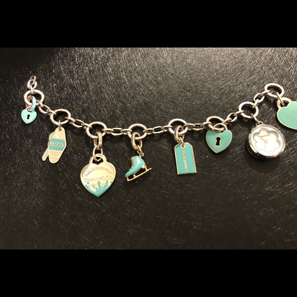 Authentic 8” bracelet where the circles open!